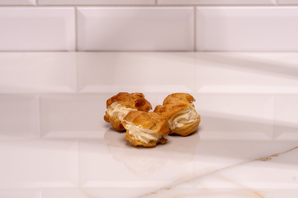 Choux cu vanilie Afrodita